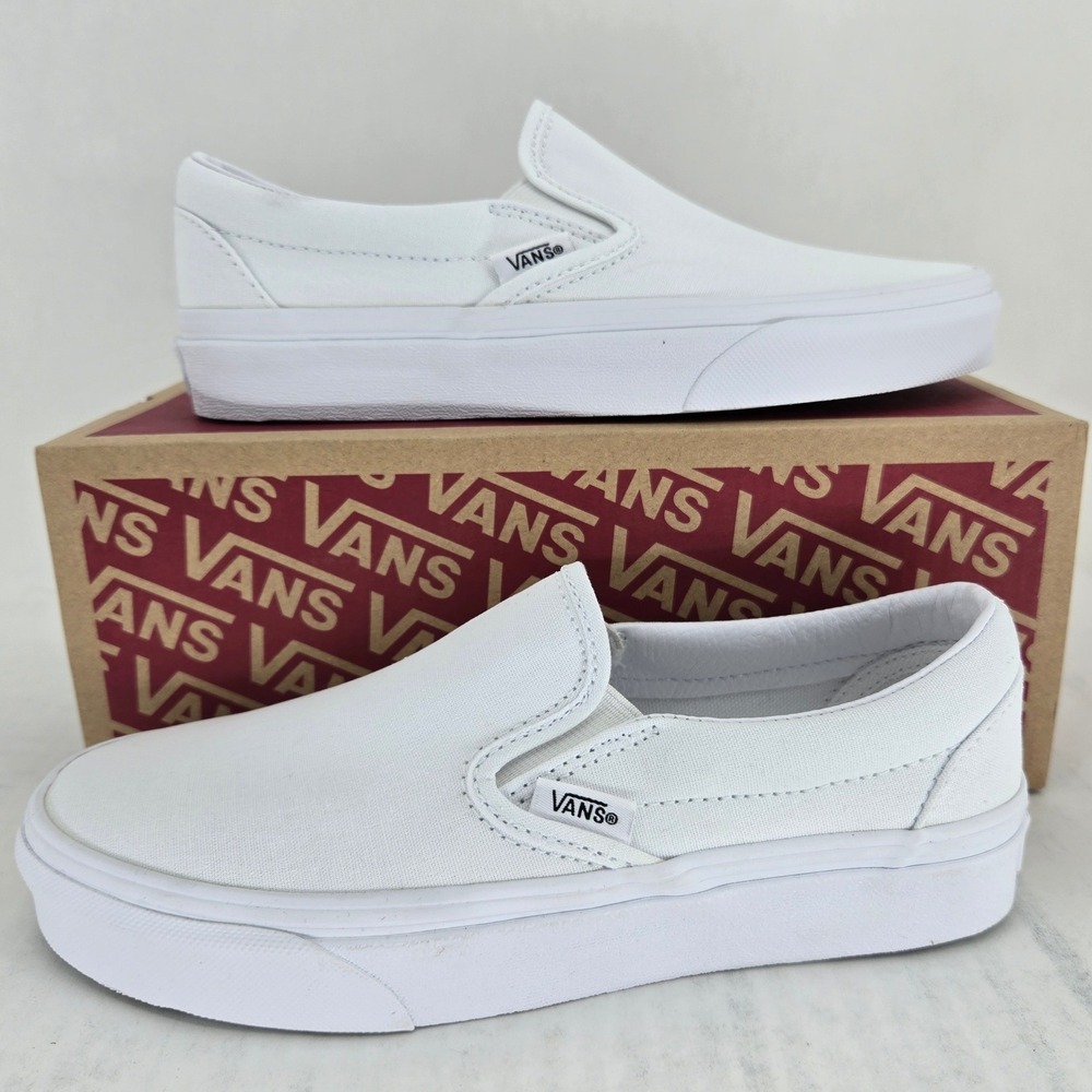 Vans Classic Slip-On True White Canvas Sneakers VN000EYEW00 Mens 4 Womens 5.5